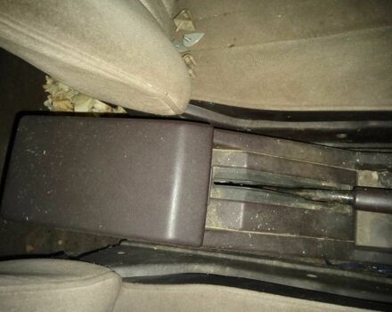 Серый Тойота Карина, объемом двигателя 2 л и пробегом 437 тыс. км за 721 $, фото 20 на Automoto.ua