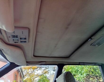 Сірий Тойота Каріна, об'ємом двигуна 2 л та пробігом 236 тис. км за 2638 $, фото 7 на Automoto.ua