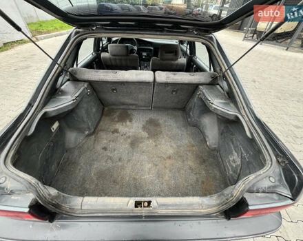 Сірий Тойота Каріна, об'ємом двигуна 1.59 л та пробігом 392 тис. км за 900 $, фото 11 на Automoto.ua