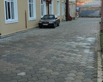 Серый Тойота Карина, объемом двигателя 1.6 л и пробегом 370 тыс. км за 952 $, фото 4 на Automoto.ua