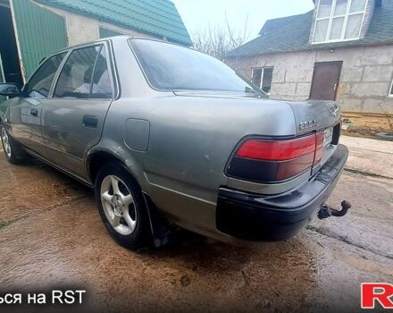 Сірий Тойота Каріна, об'ємом двигуна 2 л та пробігом 268 тис. км за 2300 $, фото 2 на Automoto.ua