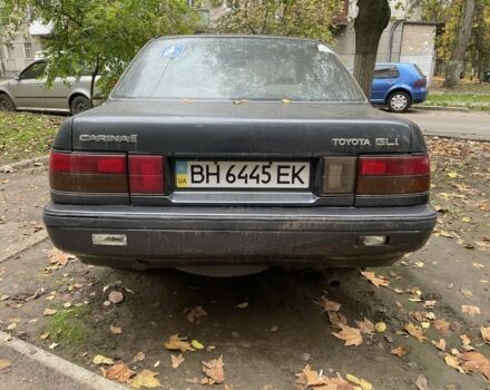 Серый Тойота Карина, объемом двигателя 1.6 л и пробегом 180 тыс. км за 700 $, фото 2 на Automoto.ua