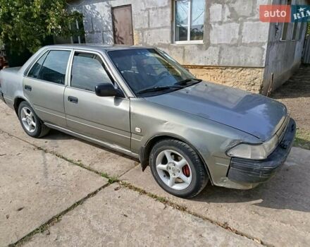 Серый Тойота Карина, объемом двигателя 1.98 л и пробегом 280 тыс. км за 2000 $, фото 5 на Automoto.ua