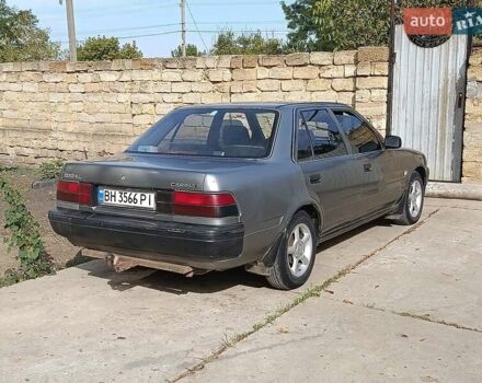 Серый Тойота Карина, объемом двигателя 1.98 л и пробегом 280 тыс. км за 2000 $, фото 8 на Automoto.ua