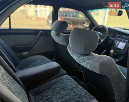 Серый Тойота Карина, объемом двигателя 1.6 л и пробегом 175 тыс. км за 2777 $, фото 12 на Automoto.ua
