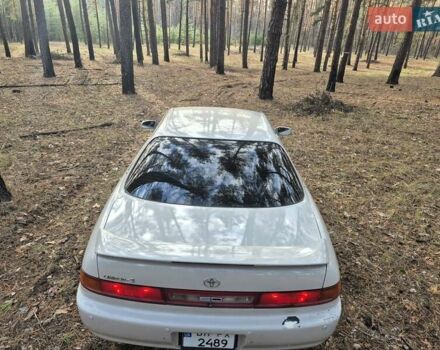 Серый Тойота Карина, объемом двигателя 2 л и пробегом 304 тыс. км за 3000 $, фото 9 на Automoto.ua