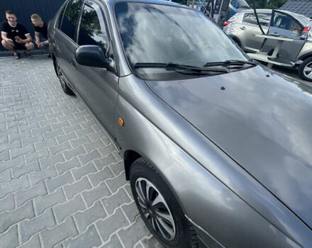 Серый Тойота Карина, объемом двигателя 2 л и пробегом 382 тыс. км за 2700 $, фото 2 на Automoto.ua