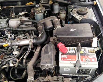 Серый Тойота Карина, объемом двигателя 2 л и пробегом 350 тыс. км за 1300 $, фото 6 на Automoto.ua