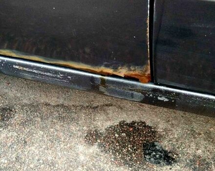 Серый Тойота Карина, объемом двигателя 2 л и пробегом 350 тыс. км за 1300 $, фото 7 на Automoto.ua