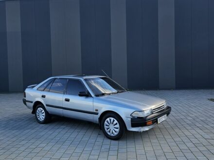 Тойота Каріна 1991 у Хмельницькому на Automoto.ua Сірий Тойота Каріна, об'ємом двигуна 0 л та пробігом 300 тис. км за 1900 $, фото 1 на Automoto.ua