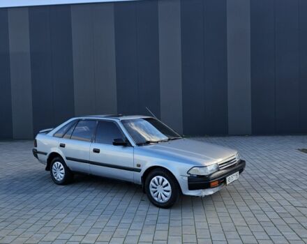 Серый Тойота Карина, объемом двигателя 0 л и пробегом 300 тыс. км за 1900 $, фото 1 на Automoto.ua