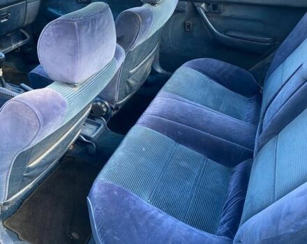 Синий Тойота Карина, объемом двигателя 1.6 л и пробегом 600 тыс. км за 600 $, фото 5 на Automoto.ua