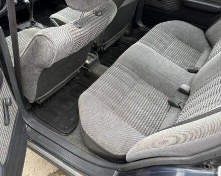 Синій Тойота Каріна, об'ємом двигуна 1.6 л та пробігом 222 тис. км за 1550 $, фото 7 на Automoto.ua