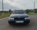 Синий Тойота Карина, объемом двигателя 2 л и пробегом 411 тыс. км за 3150 $, фото 6 на Automoto.ua