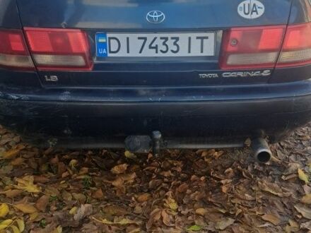 Синій Тойота Каріна, об'ємом двигуна 1.8 л та пробігом 400 тис. км за 1800 $, фото 1 на Automoto.ua