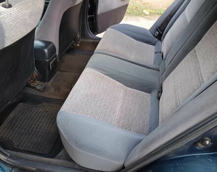 Зеленый Тойота Карина, объемом двигателя 1.6 л и пробегом 342 тыс. км за 3200 $, фото 11 на Automoto.ua