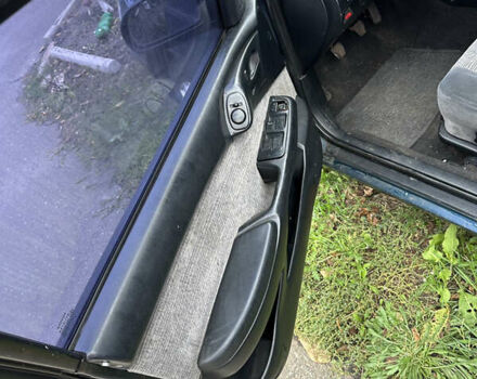 Зеленый Тойота Карина, объемом двигателя 2 л и пробегом 500 тыс. км за 1500 $, фото 4 на Automoto.ua