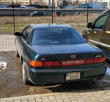 Зеленый Тойота Карина, объемом двигателя 2 л и пробегом 450 тыс. км за 3500 $, фото 5 на Automoto.ua