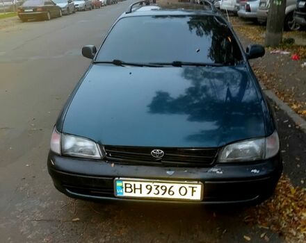 Зеленый Тойота Карина, объемом двигателя 2 л и пробегом 0 тыс. км за 2300 $, фото 3 на Automoto.ua