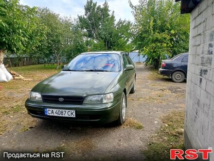 Тойота Карина 1992 в Черкассах на Automoto.ua Зеленый Тойота Карина, объемом двигателя 1.6 л и пробегом 185 тыс. км за 2100 $, фото 1 на Automoto.ua