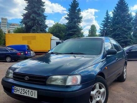 Тойота Каріна 1992 у Одесі на Automoto.ua Зелений Тойота Каріна, об'ємом двигуна 2 л та пробігом 500 тис. км за 3000 $, фото 1 на Automoto.ua