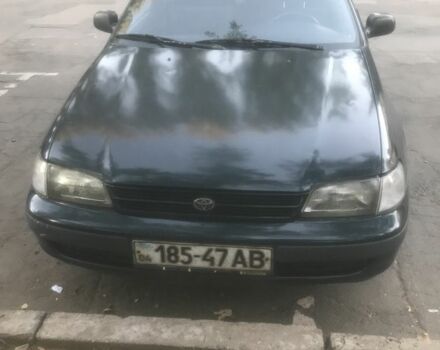 Зеленый Тойота Карина, объемом двигателя 1.6 л и пробегом 2 тыс. км за 1600 $, фото 1 на Automoto.ua