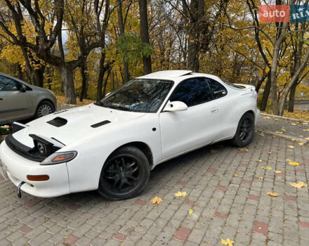 Белый Тойота Селика, объемом двигателя 2.2 л и пробегом 250 тыс. км за 4000 $, фото 3 на Automoto.ua