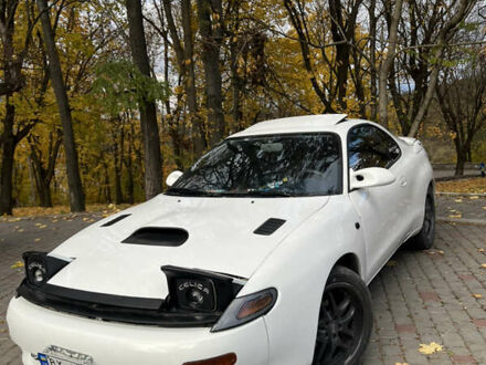 Белый Тойота Селика, объемом двигателя 2.2 л и пробегом 250 тыс. км за 4000 $, фото 1 на Automoto.ua