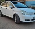 Белый Тойота Королла Версо, объемом двигателя 2.2 л и пробегом 355 тыс. км за 4800 $, фото 3 на Automoto.ua