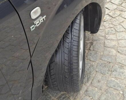 Черный Тойота Королла Версо, объемом двигателя 2.2 л и пробегом 300 тыс. км за 3300 $, фото 8 на Automoto.ua