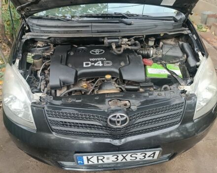 Черный Тойота Королла Версо, объемом двигателя 2 л и пробегом 39 тыс. км за 2450 $, фото 6 на Automoto.ua