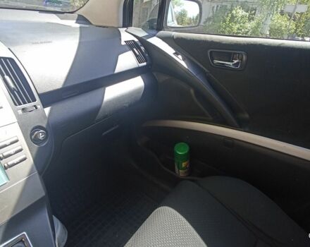 Черный Тойота Королла Версо, объемом двигателя 1.8 л и пробегом 300 тыс. км за 6200 $, фото 2 на Automoto.ua