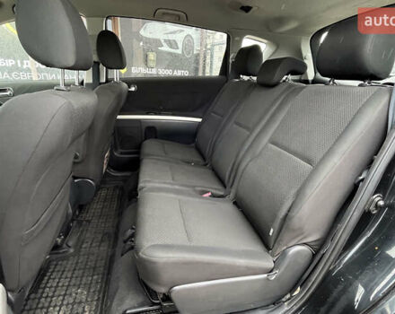 Черный Тойота Королла Версо, объемом двигателя 2 л и пробегом 200 тыс. км за 5500 $, фото 20 на Automoto.ua