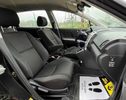 Черный Тойота Королла Версо, объемом двигателя 2 л и пробегом 200 тыс. км за 5500 $, фото 18 на Automoto.ua