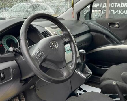 Черный Тойота Королла Версо, объемом двигателя 2 л и пробегом 200 тыс. км за 5500 $, фото 10 на Automoto.ua