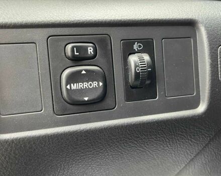 Черный Тойота Королла Версо, объемом двигателя 2 л и пробегом 200 тыс. км за 5500 $, фото 11 на Automoto.ua