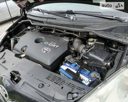 Черный Тойота Королла Версо, объемом двигателя 2.2 л и пробегом 279 тыс. км за 6500 $, фото 4 на Automoto.ua