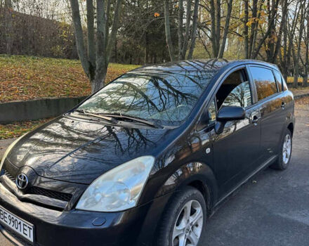 Черный Тойота Королла Версо, объемом двигателя 2.23 л и пробегом 259 тыс. км за 5800 $, фото 1 на Automoto.ua