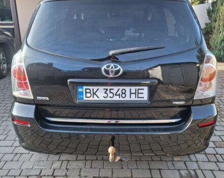 Черный Тойота Королла Версо, объемом двигателя 1.8 л и пробегом 220 тыс. км за 8243 $, фото 6 на Automoto.ua