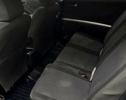 Черный Тойота Королла Версо, объемом двигателя 2.23 л и пробегом 220 тыс. км за 7000 $, фото 3 на Automoto.ua