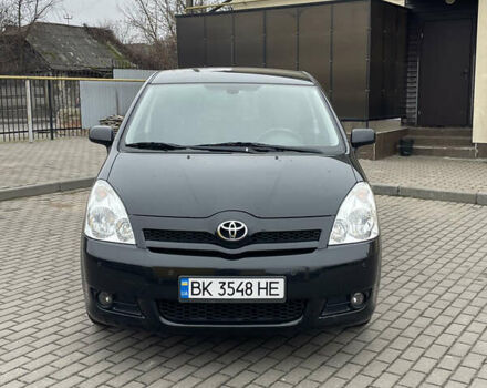 Черный Тойота Королла Версо, объемом двигателя 1.79 л и пробегом 220 тыс. км за 6800 $, фото 4 на Automoto.ua