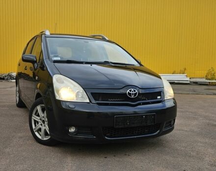 Черный Тойота Королла Версо, объемом двигателя 2 л и пробегом 373 тыс. км за 2957 $, фото 1 на Automoto.ua