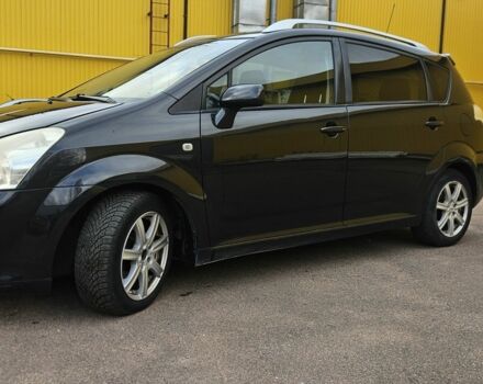 Черный Тойота Королла Версо, объемом двигателя 2 л и пробегом 373 тыс. км за 2957 $, фото 2 на Automoto.ua