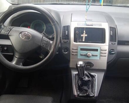 Черный Тойота Королла Версо, объемом двигателя 2.23 л и пробегом 390 тыс. км за 6000 $, фото 7 на Automoto.ua