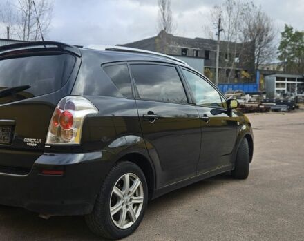 Черный Тойота Королла Версо, объемом двигателя 2 л и пробегом 373 тыс. км за 2957 $, фото 6 на Automoto.ua