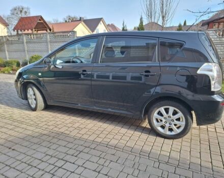 Черный Тойота Королла Версо, объемом двигателя 1.8 л и пробегом 220 тыс. км за 8243 $, фото 2 на Automoto.ua