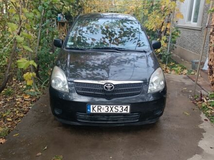 Черный Тойота Королла Версо, объемом двигателя 2 л и пробегом 39 тыс. км за 2450 $, фото 1 на Automoto.ua