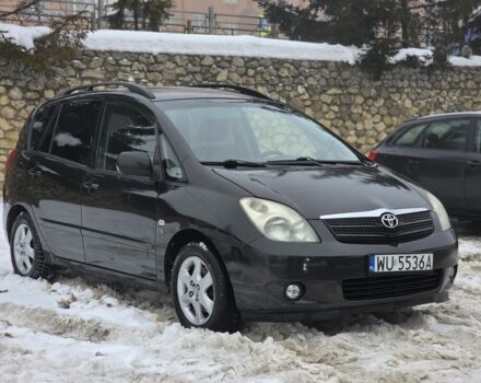 Черный Тойота Королла Версо, объемом двигателя 2 л и пробегом 358 тыс. км за 2999 $, фото 1 на Automoto.ua