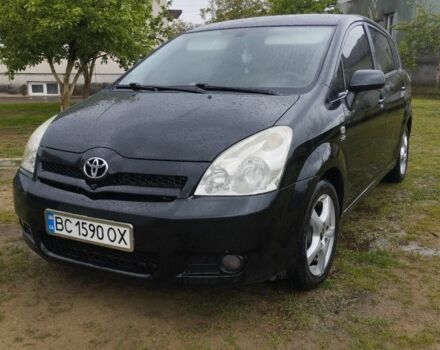 Черный Тойота Королла Версо, объемом двигателя 2.2 л и пробегом 299 тыс. км за 6500 $, фото 1 на Automoto.ua