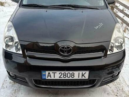 Черный Тойота Королла Версо, объемом двигателя 2.2 л и пробегом 218 тыс. км за 6500 $, фото 1 на Automoto.ua